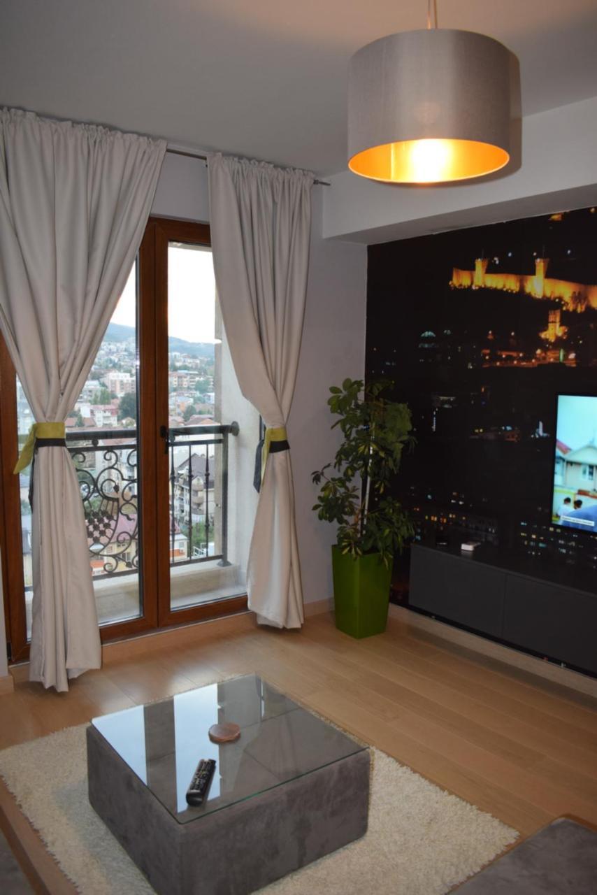 Gabriela & Marjan Luxury Self Check-In Flatiron Apartment Skopje Ngoại thất bức ảnh