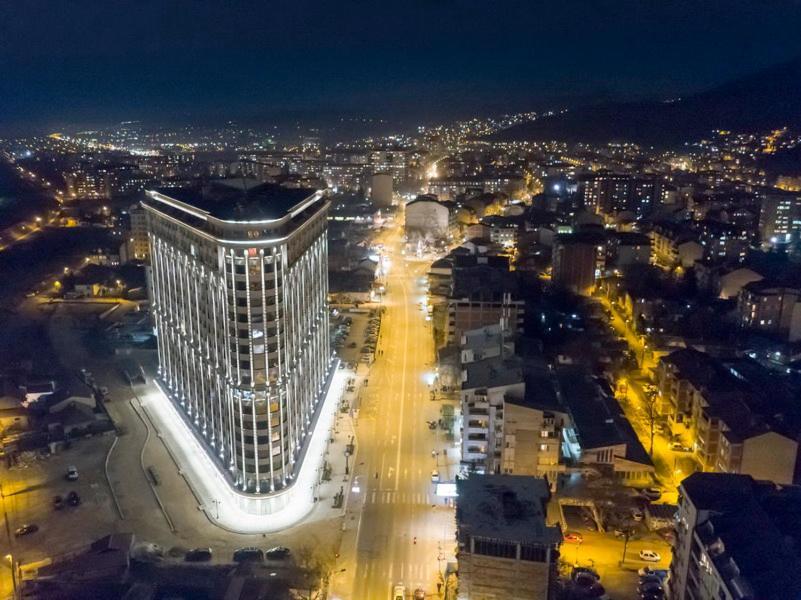 Gabriela & Marjan Luxury Self Check-In Flatiron Apartment Skopje Ngoại thất bức ảnh